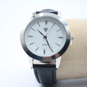 DF Men's Elegant Quartz Silver Tone Wrist Watch St